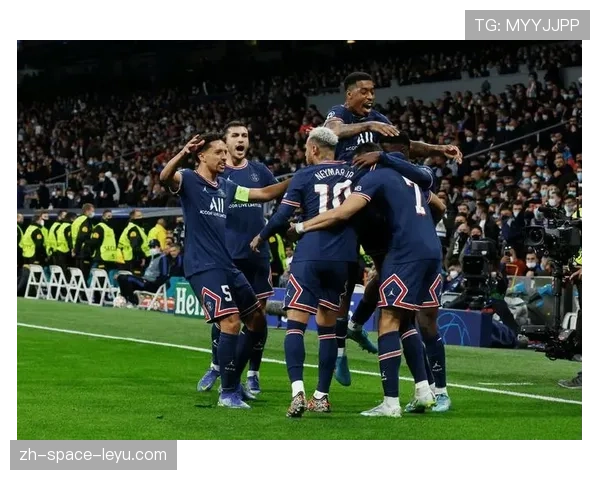 巴黎圣日耳曼公布客战拜仁大名单,姆巴佩随队出征,中场核心伤疑 巴黎圣日耳曼公布客战拜仁大名单,姆巴佩随队出征,中场核心伤疑